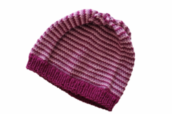 Pletená čepice pruhovaná bordó velikost univerzální