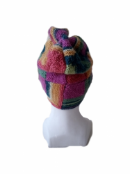 Pletená modulová čepice bílo-žluto-červeno-růžovo-zelená velikost univerzální